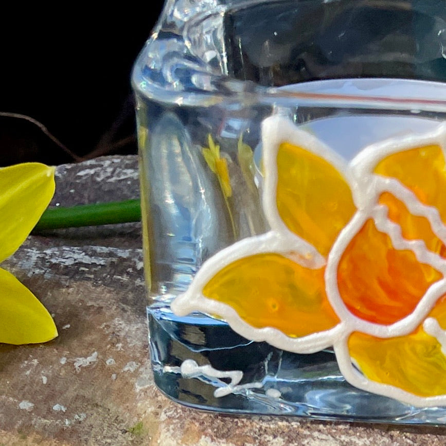 Daffodil~ Square tealight candleholder