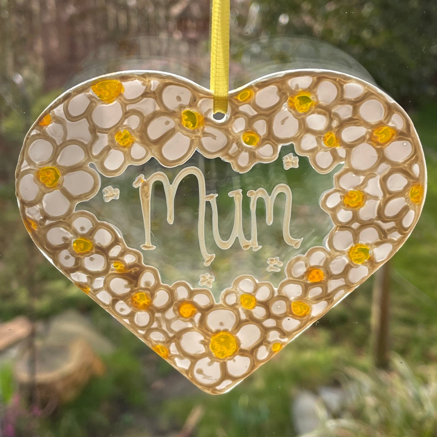 Daisy Mum~ Heart suncatcher