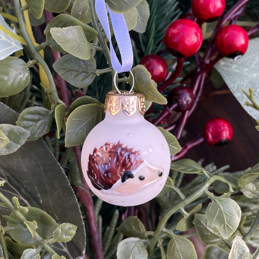 Hedgehog in snow~ Diddy matt glass bauble