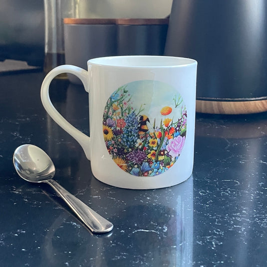 Bee colourful~ Bone china mug