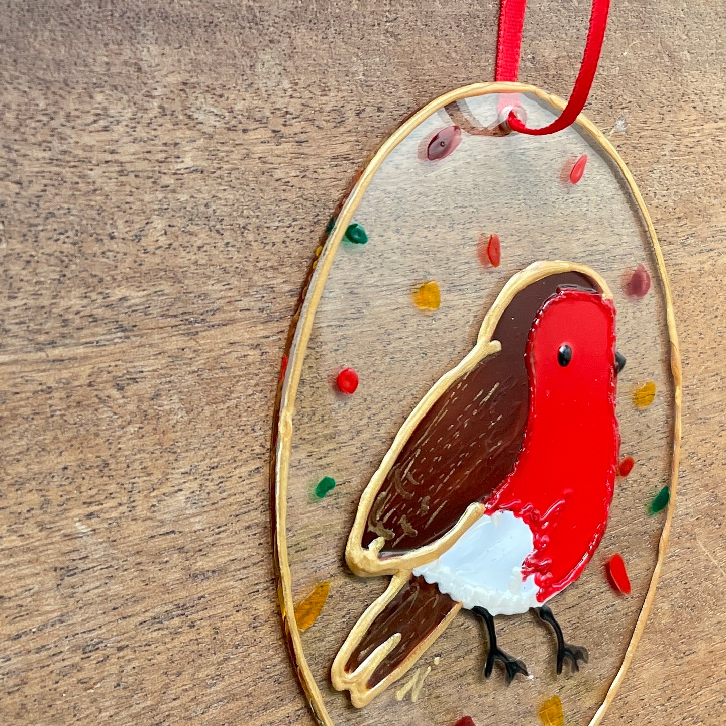 Robin~ Oval suncatcher