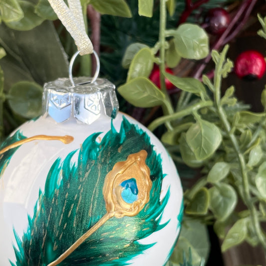 Peacock feathers~ Glass bauble