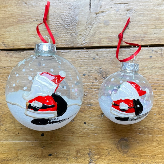 Santa~ Glass bauble
