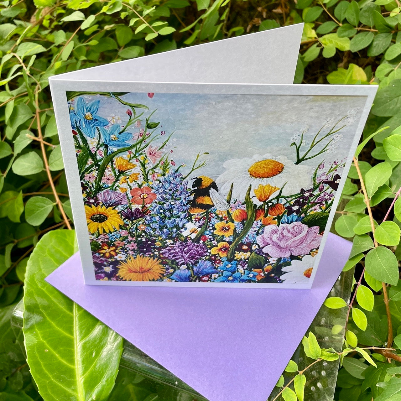 Card~Bee Colourful