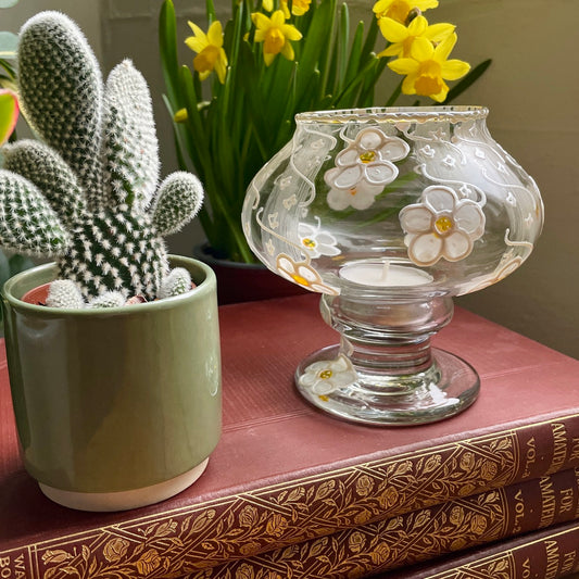 Daisy~ Candleholder