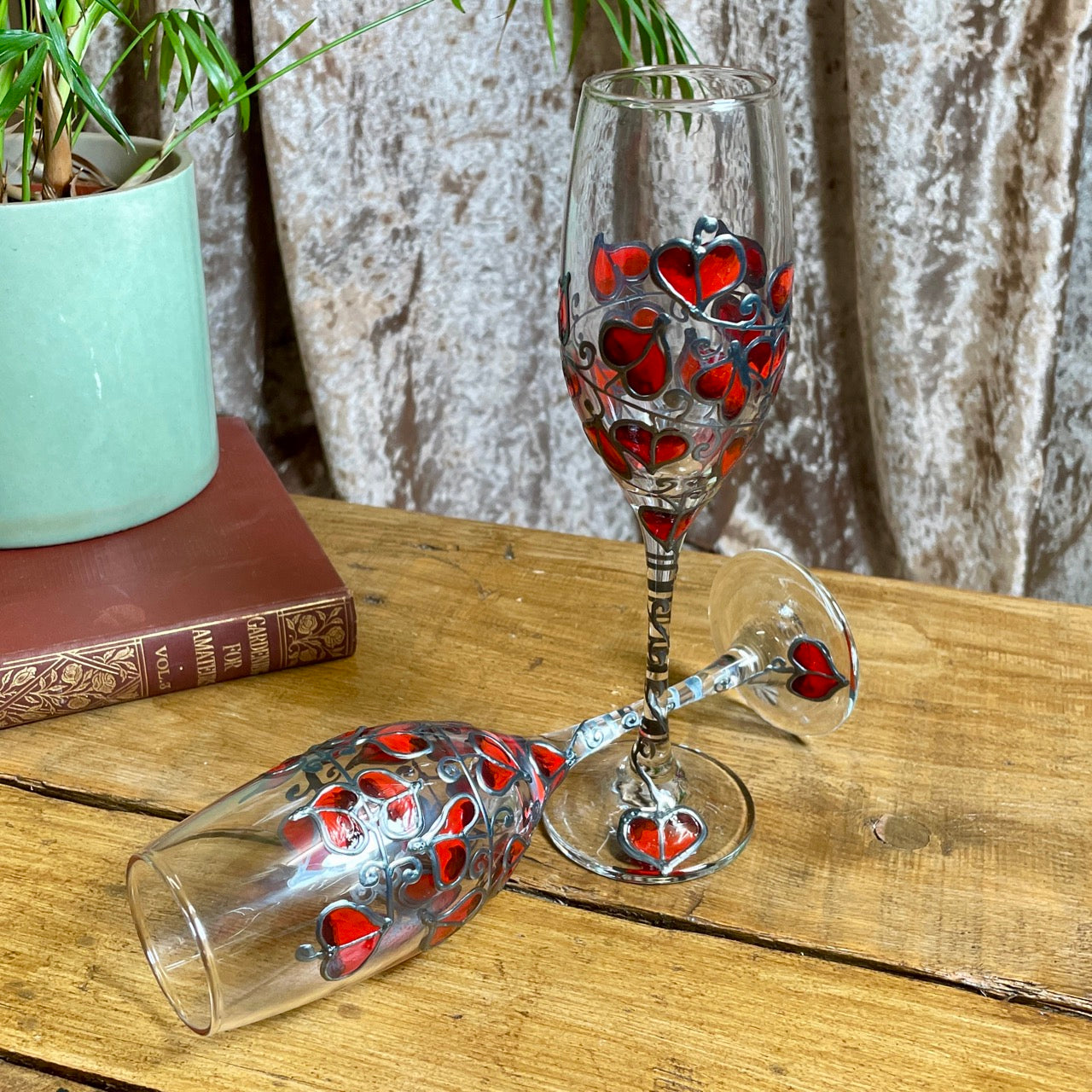 Red leaf~ Champagne glass