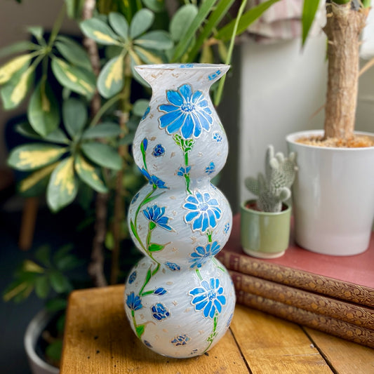 Cornflower blue~ Vase
