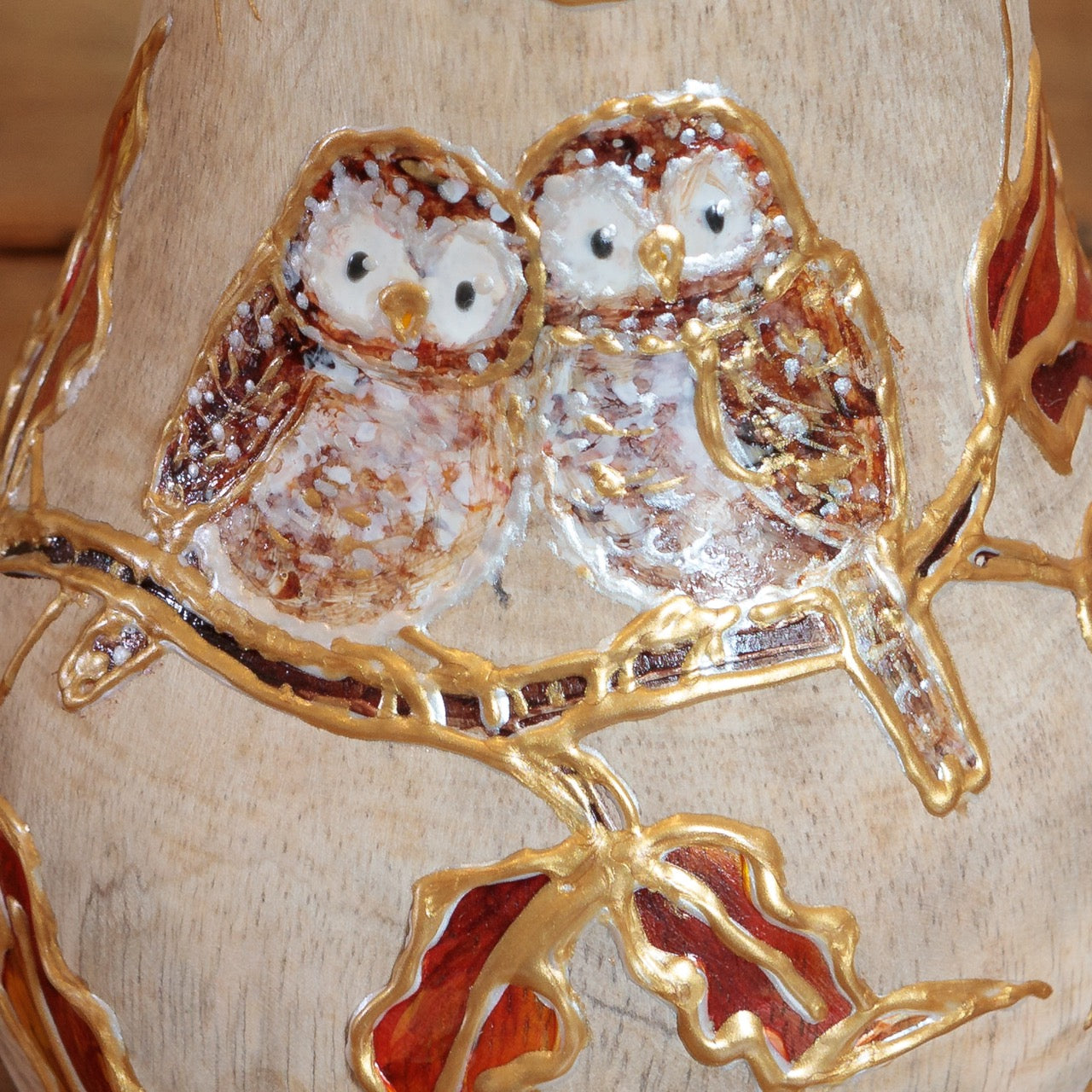 Cozy pair~ One of a kind wooden pear