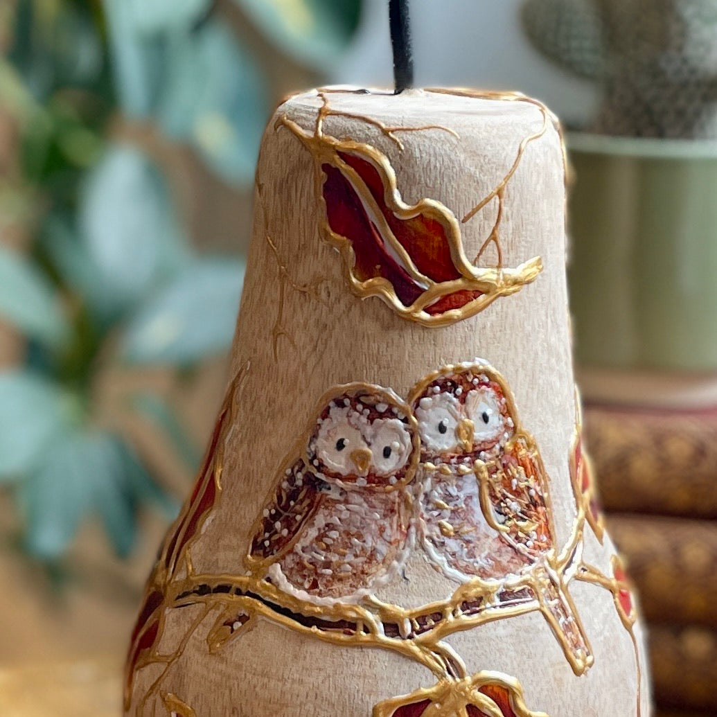 Cozy pair~ One of a kind wooden pear