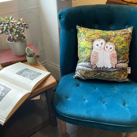 Barn to love you~ Cushion