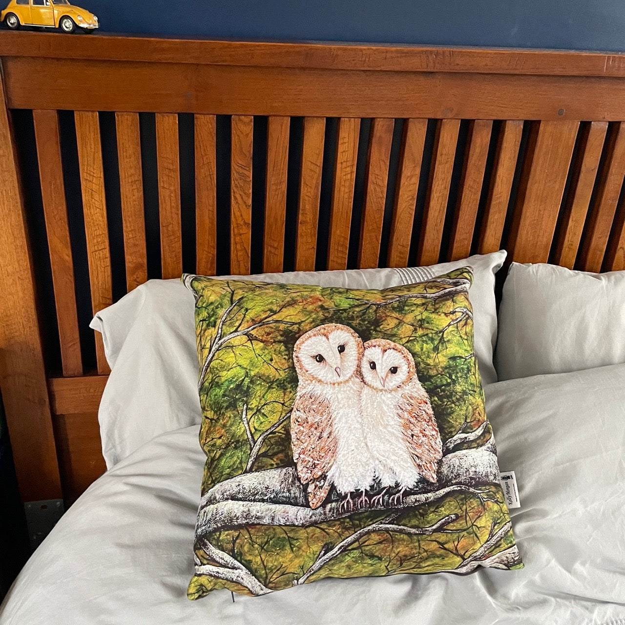 Barn to love you~ Cushion