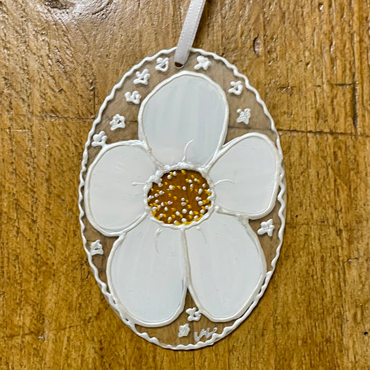 Daisy~ Oval suncatcher