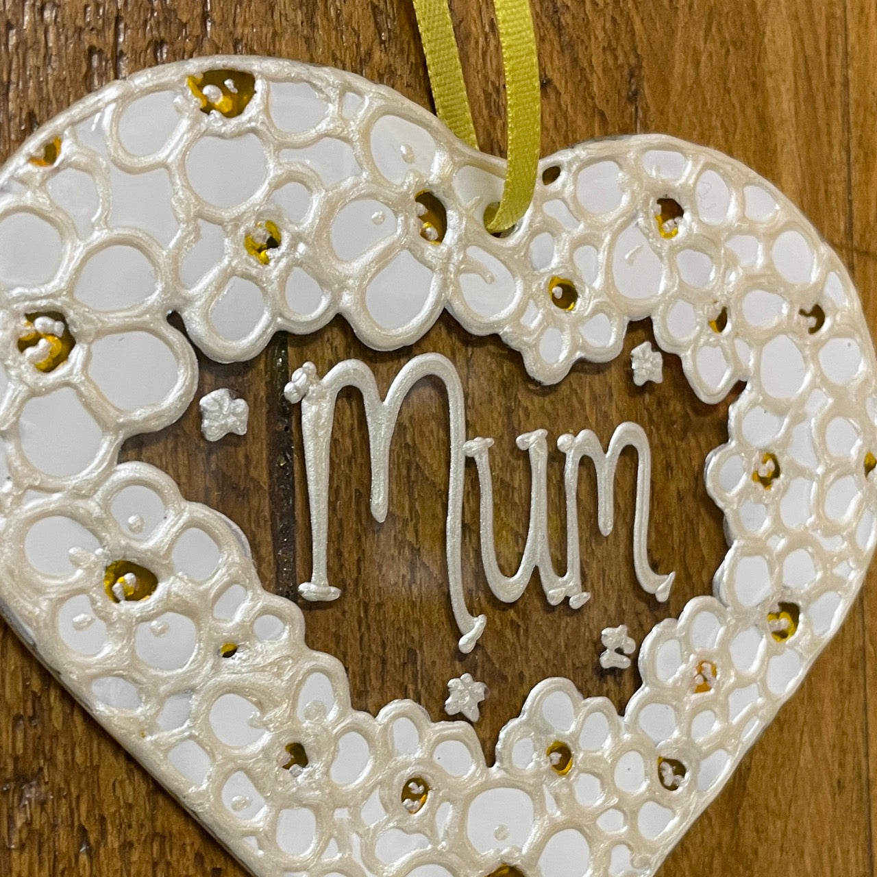 Daisy Mum~ Heart suncatcher