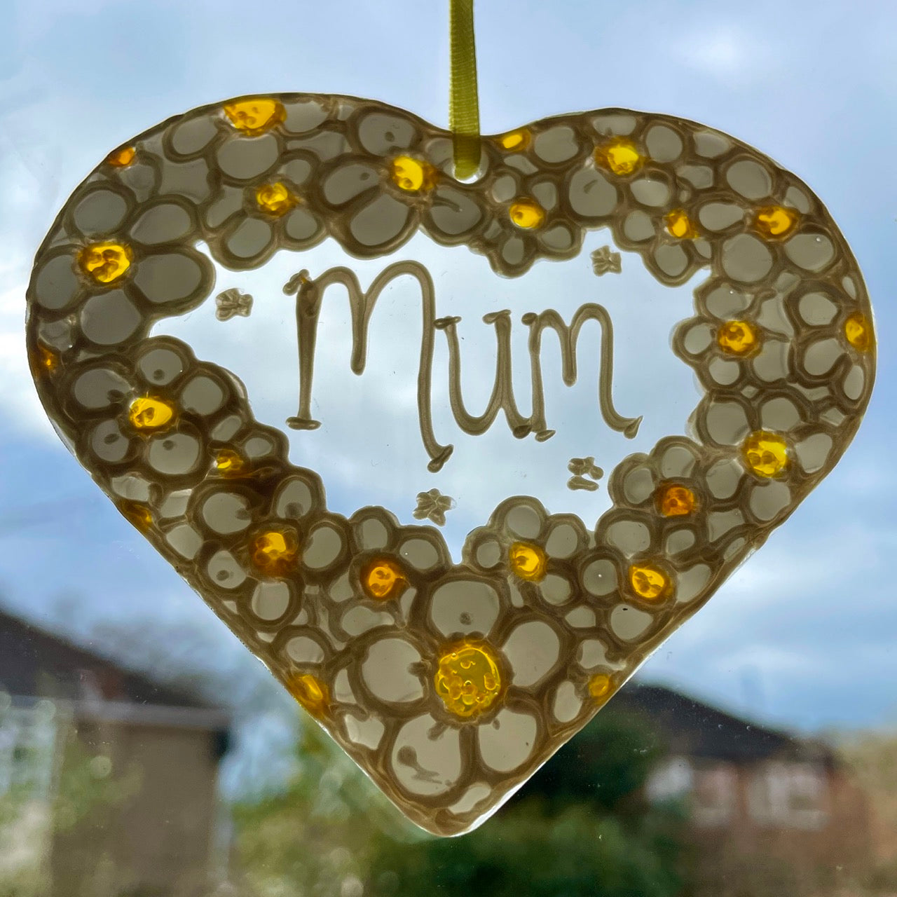 Daisy Mum~ Heart suncatcher