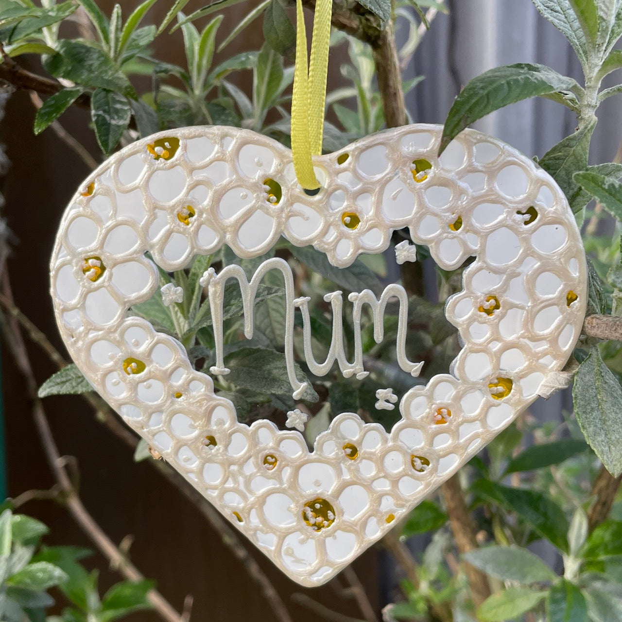Daisy Mum~ Heart suncatcher
