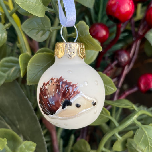 Hedgehog in snow~ Diddy matt glass bauble