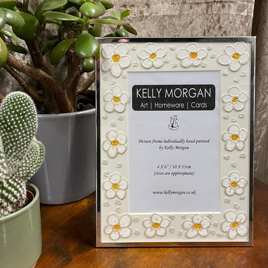 Daisy~ Portrait frame