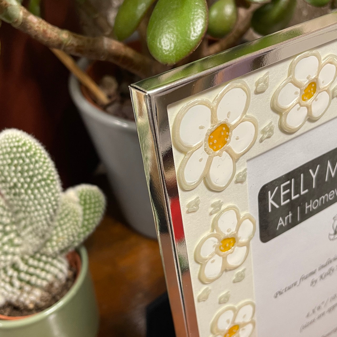 Daisy~ Portrait frame