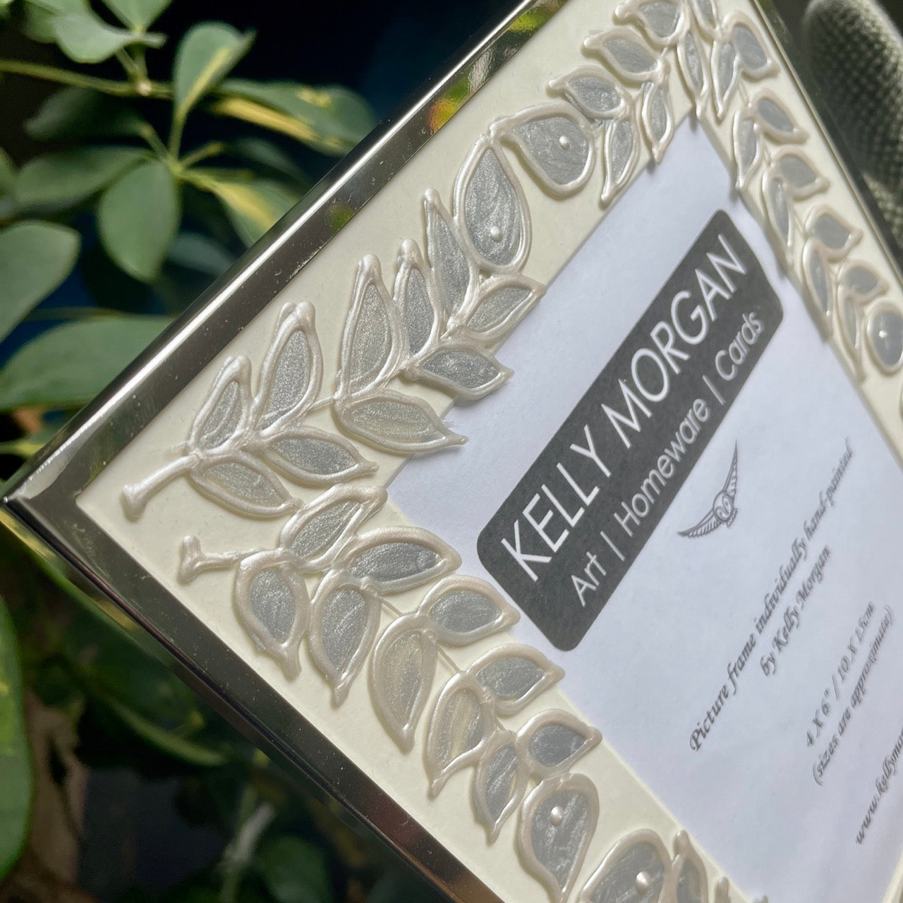 Silver leaves~ Portrait frame