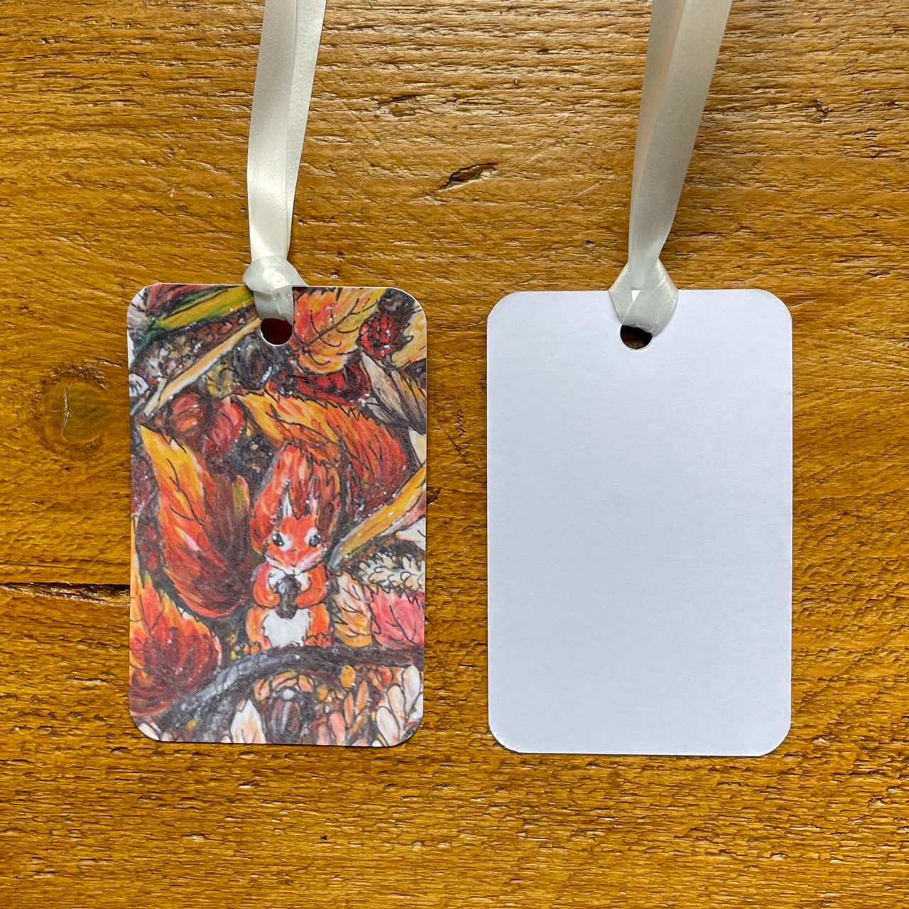 Autumntime gift wrap & Squirrel tag