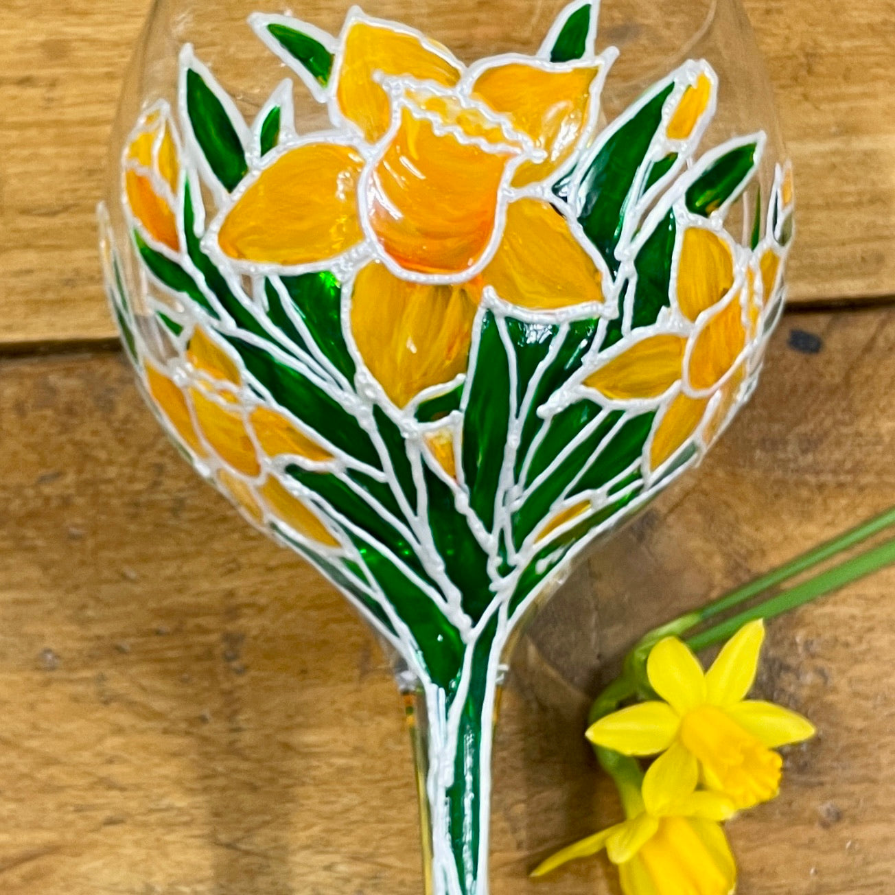 Daffodil field~ Gin glass