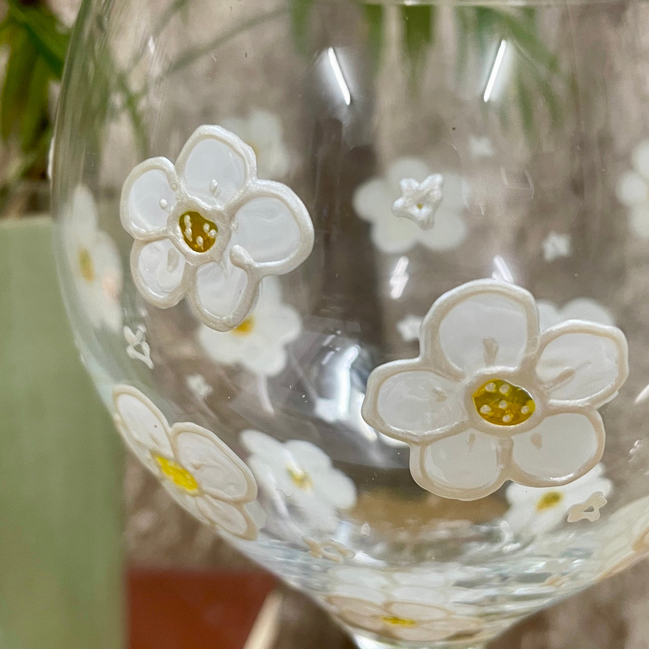 Daisy~ Gin glass