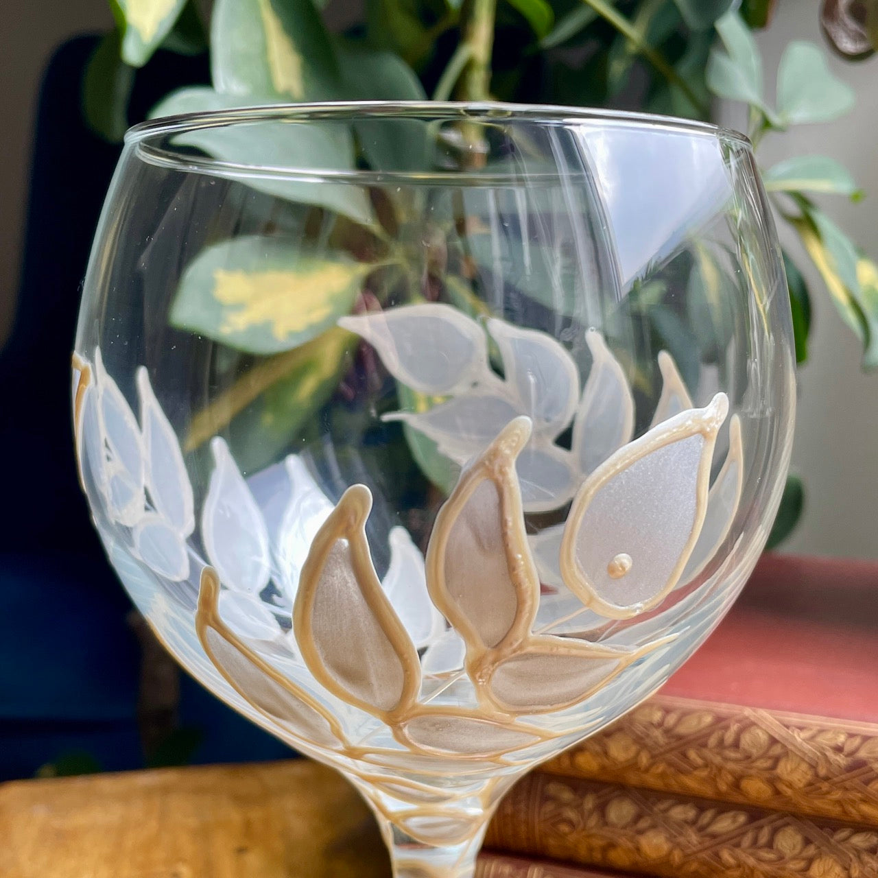 Silver leaves~ Gin glass