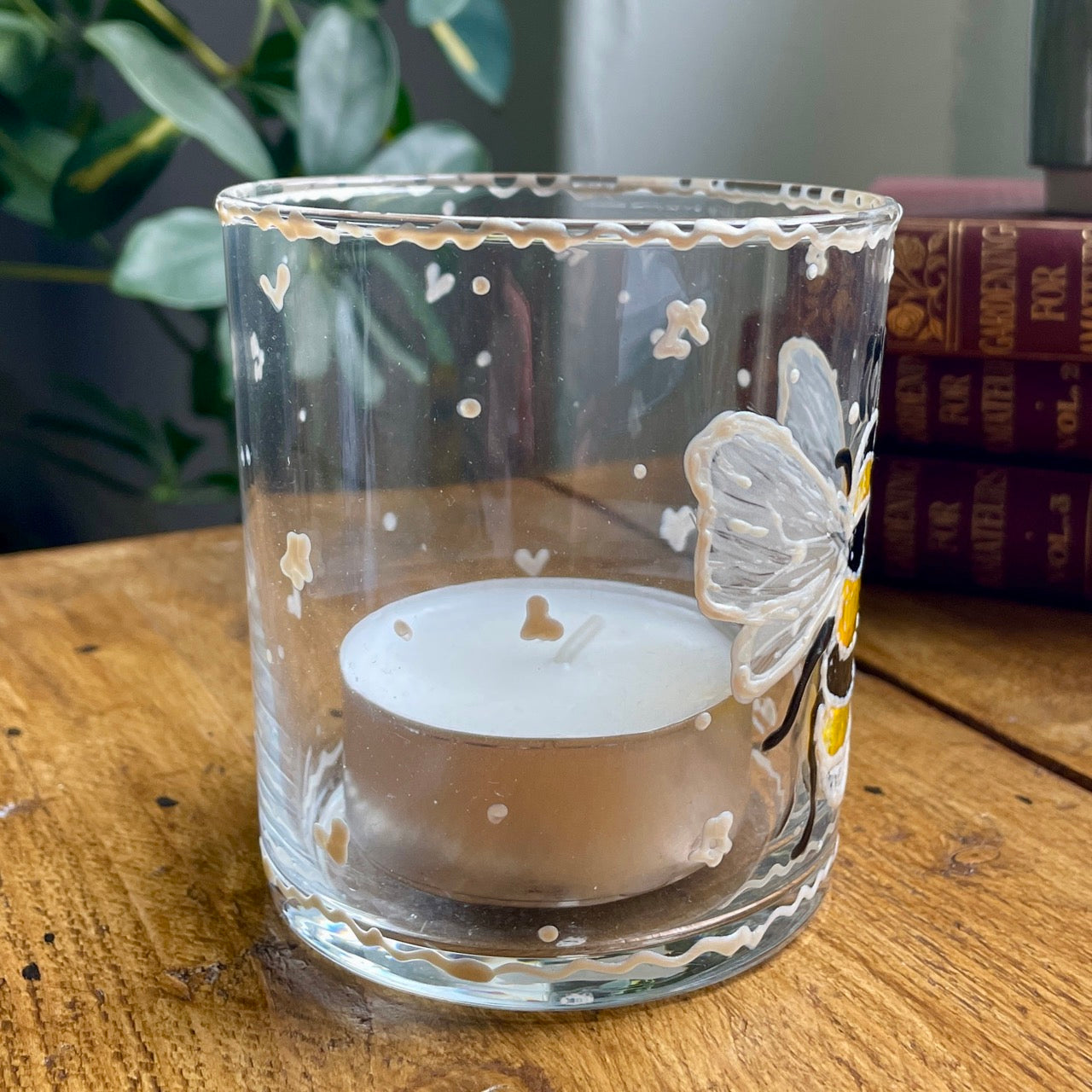 Just Bee~ Large tealight candleholder