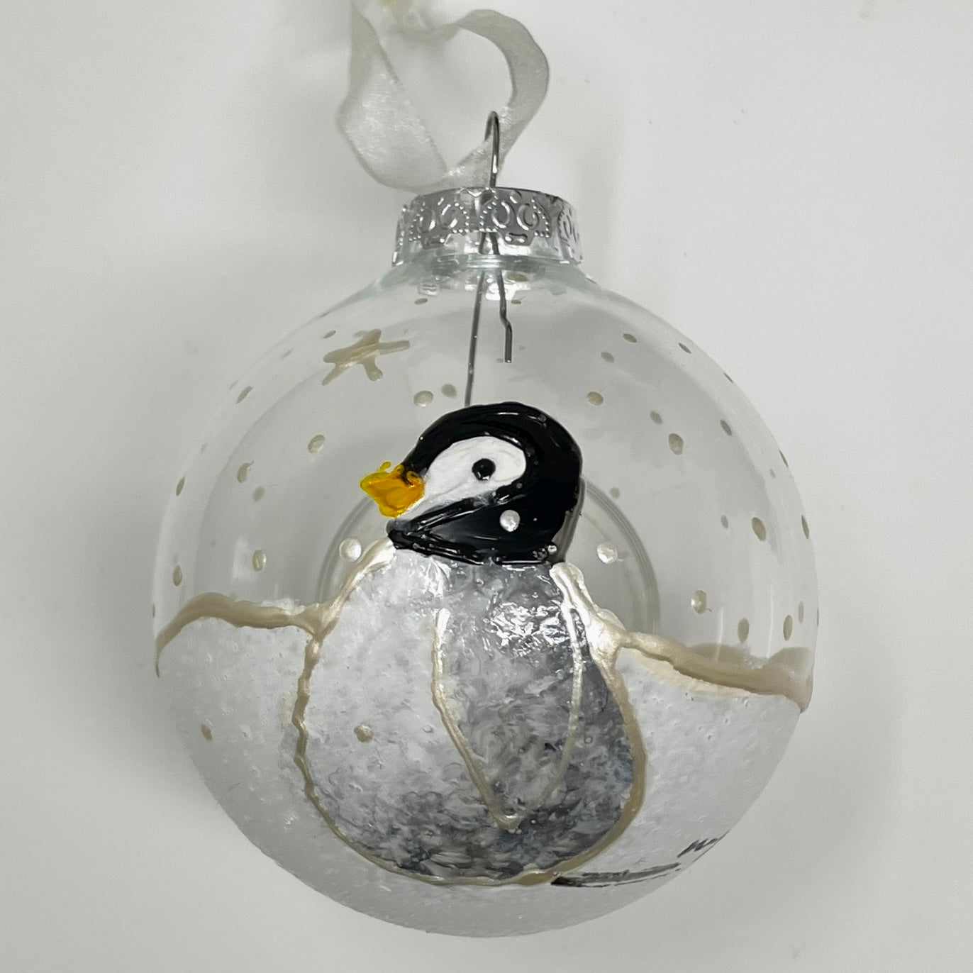 Penguin (side facing)~ Glass bauble