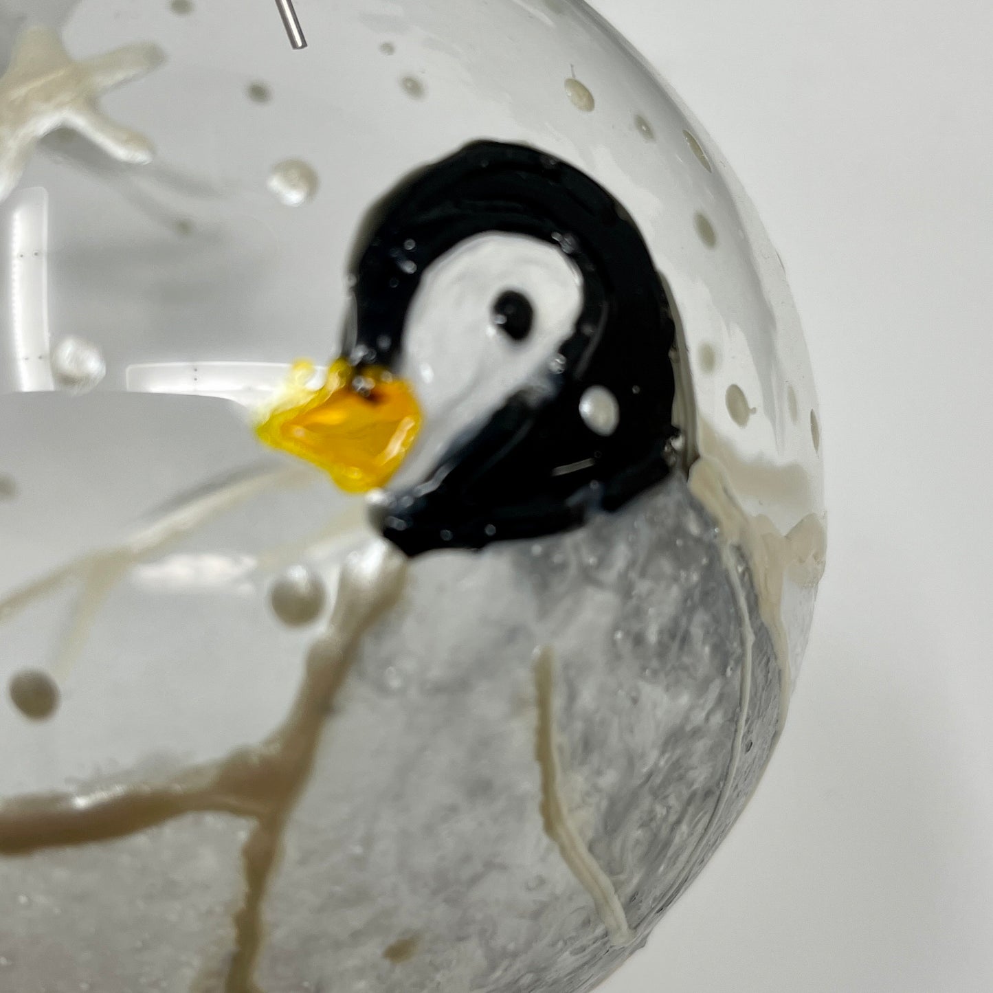 Penguin (side facing)~ Glass bauble