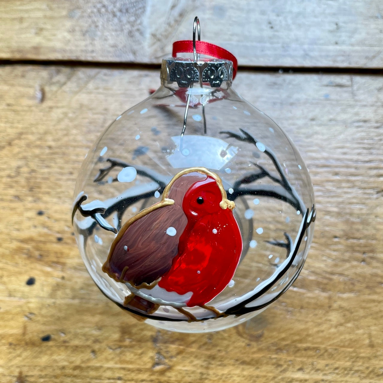 Robin in snow~ Large glass bauble