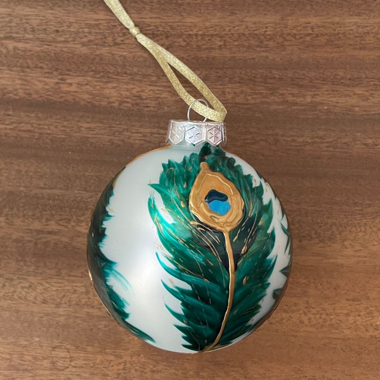 Peacock feathers~ Large glass bauble