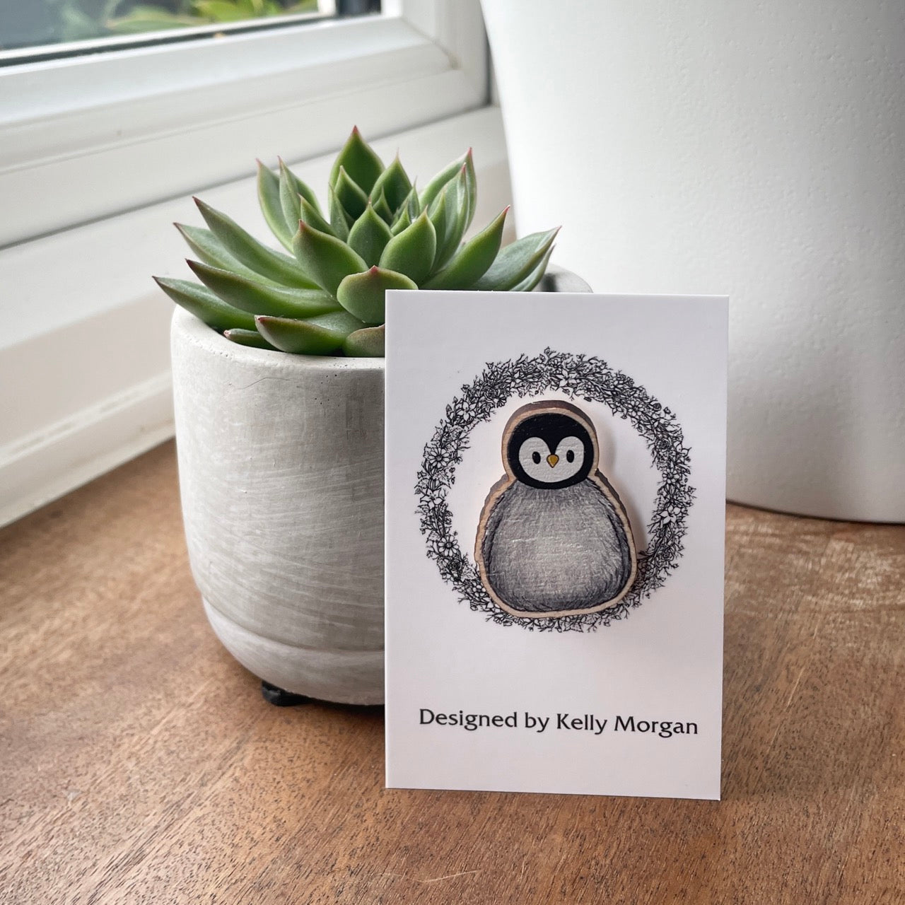 Baby penguin~ Pin badge
