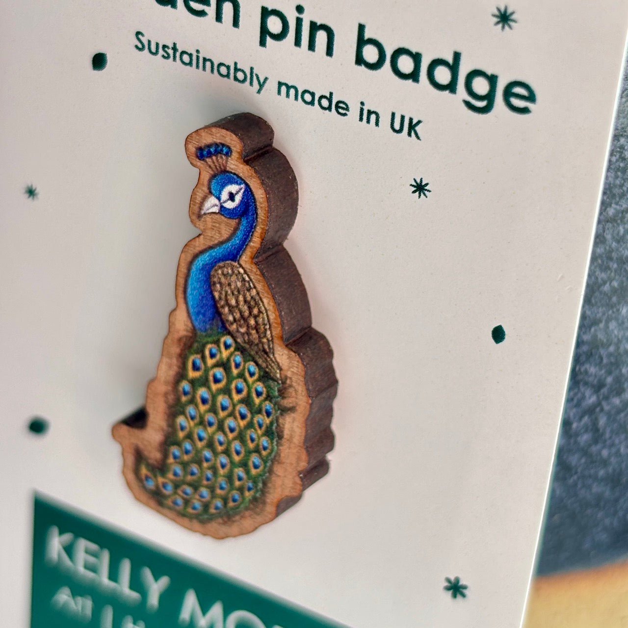 Peacock~Pin badge