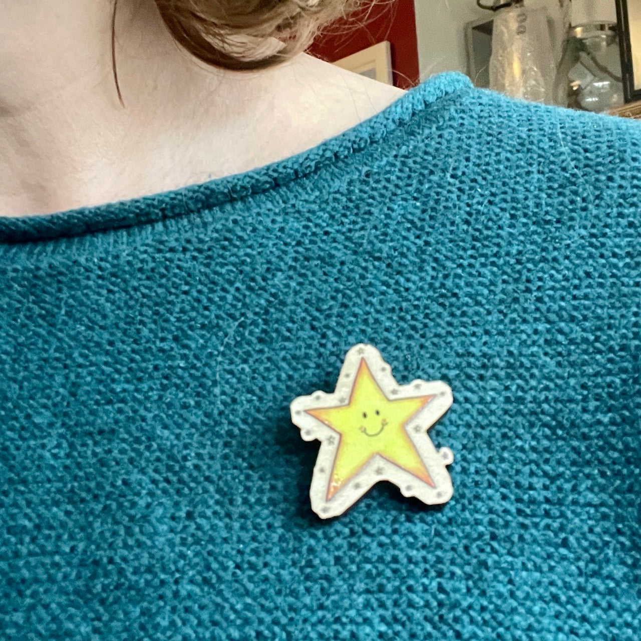 Star~ Pin badge