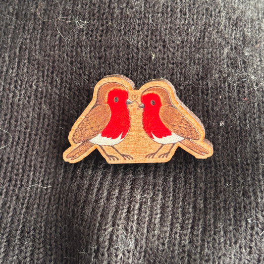 Two Little Robins~Pin badge