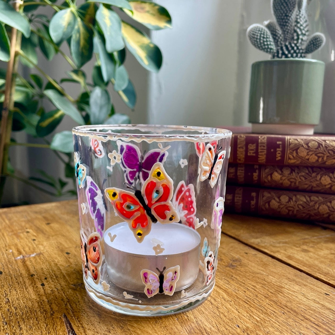 Rainbow butterflies~ Large tealight candleholder
