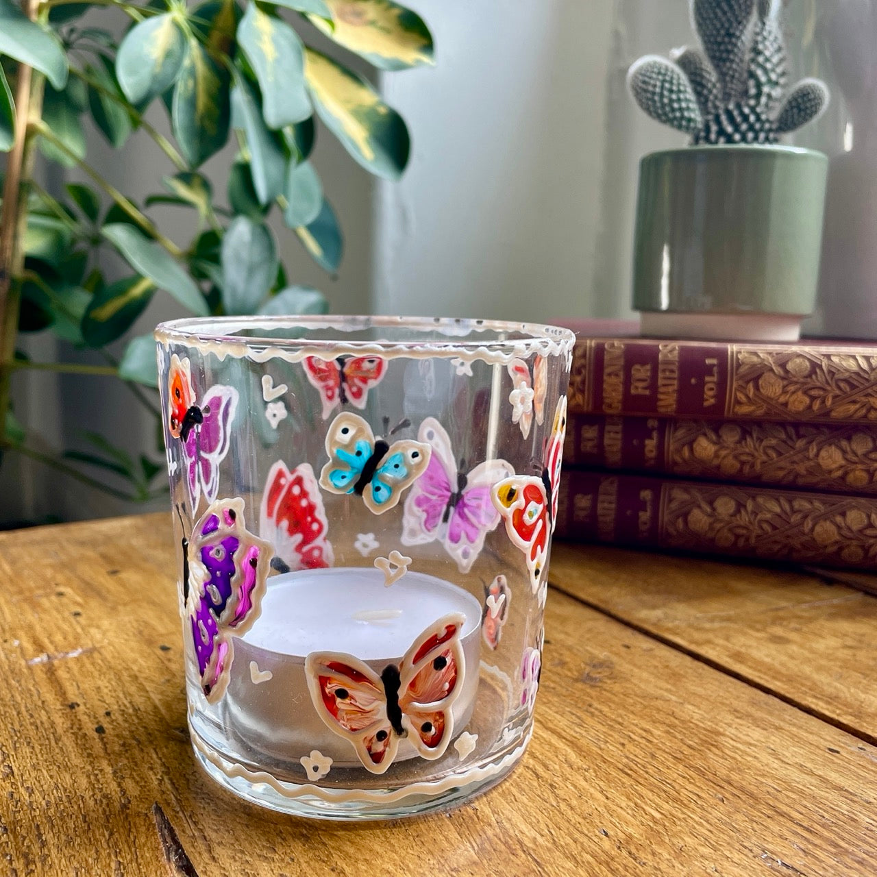 Rainbow butterflies~ Large tealight candleholder