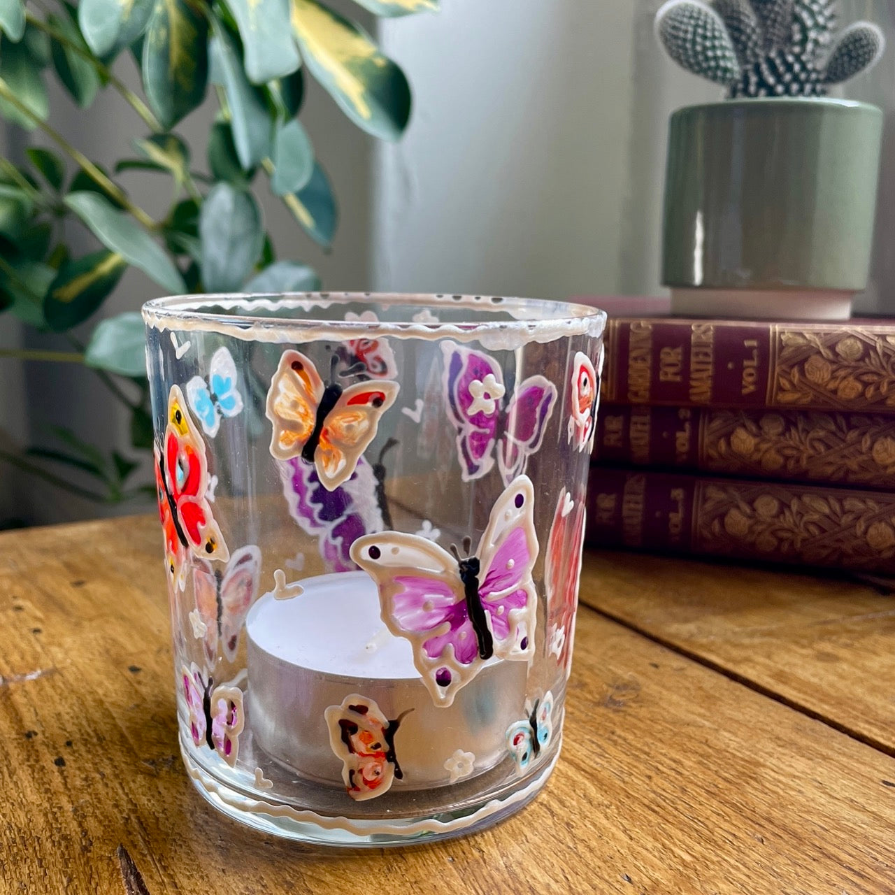 Rainbow butterflies~ Large tealight candleholder