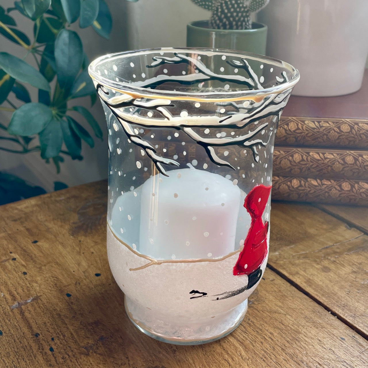 Redhood in snow~ Candleholder