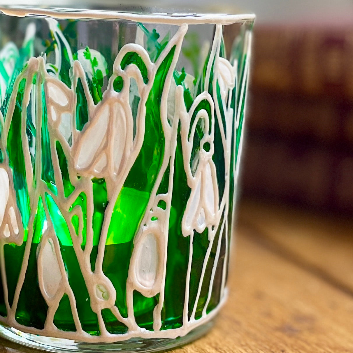 Snowdrops~ Large tealight candleholder