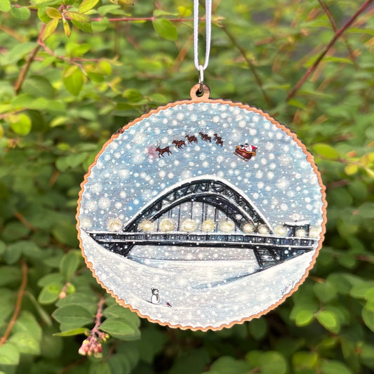 Snow on the Tyne Wooden decoration