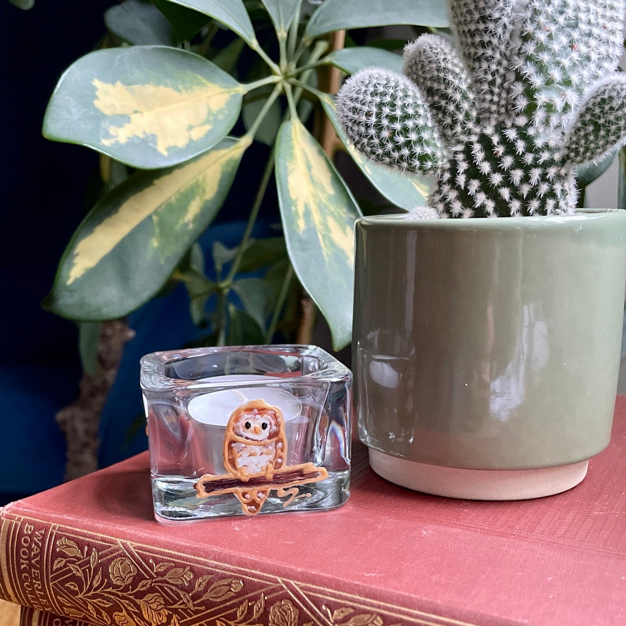 Owl~ Square tealight candleholder