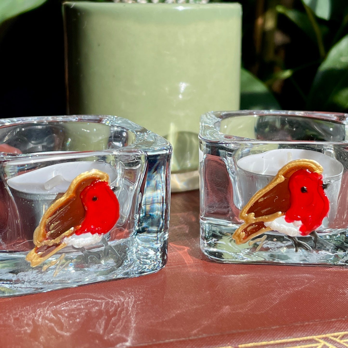 Robin~ Square tealight candleholder