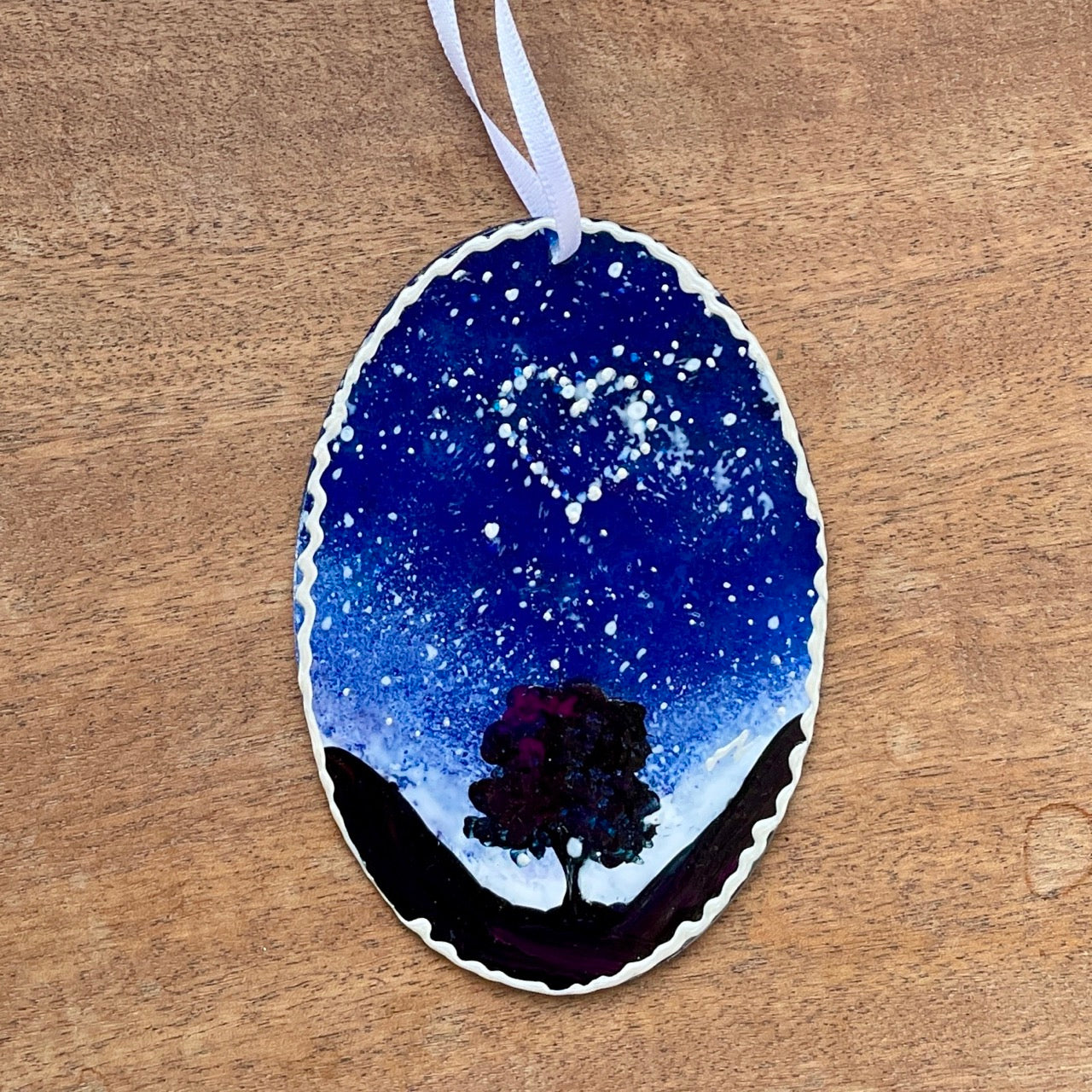 Starry sycamore~ Oval suncatcher