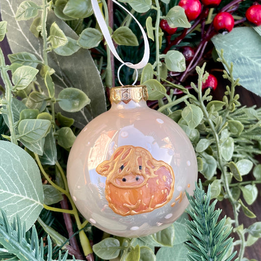 Highland Cow~ Shiny glass bauble