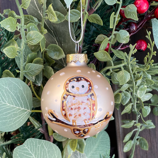 Owl in snow~ Matt glass bauble