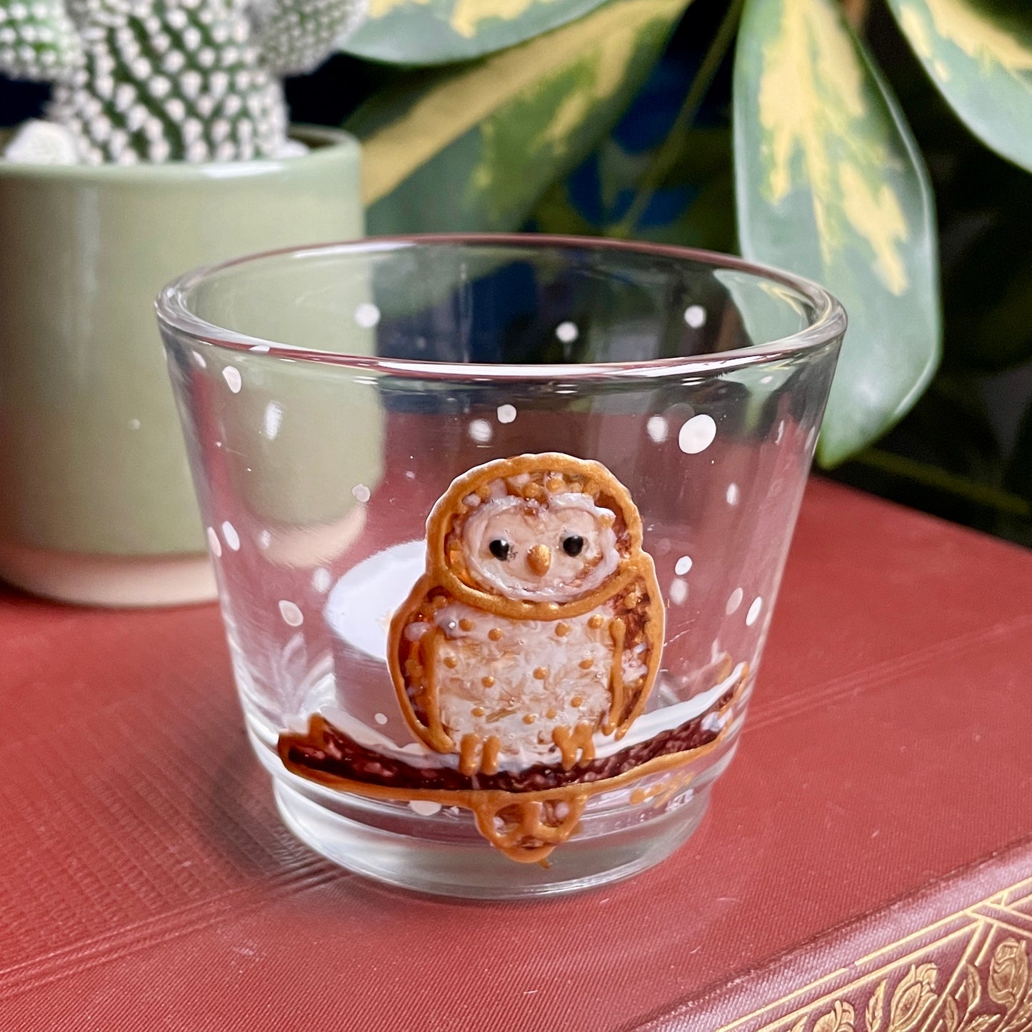 Owl in snow~ Tealight candleholder