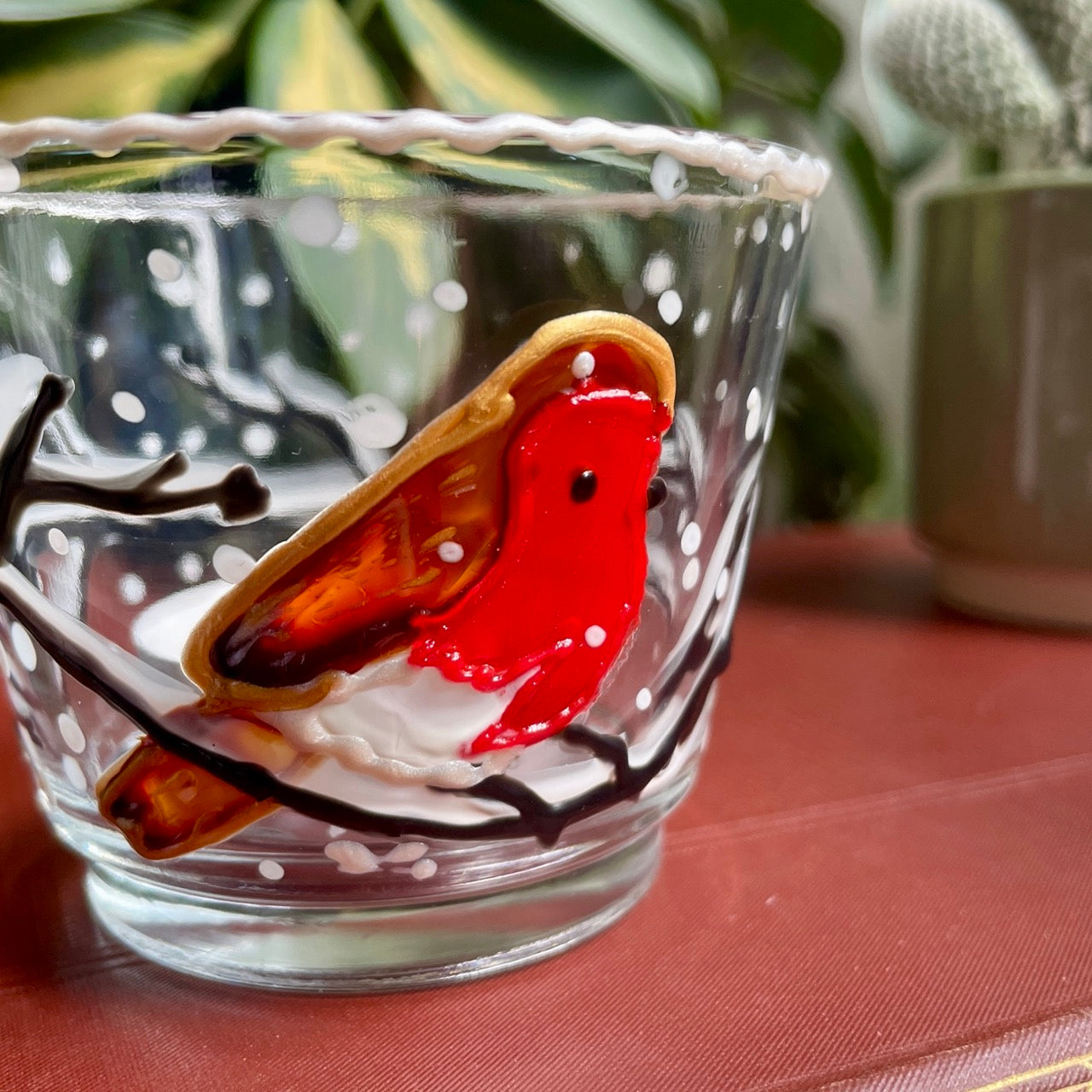 Robin in snow~ Tealight candleholder