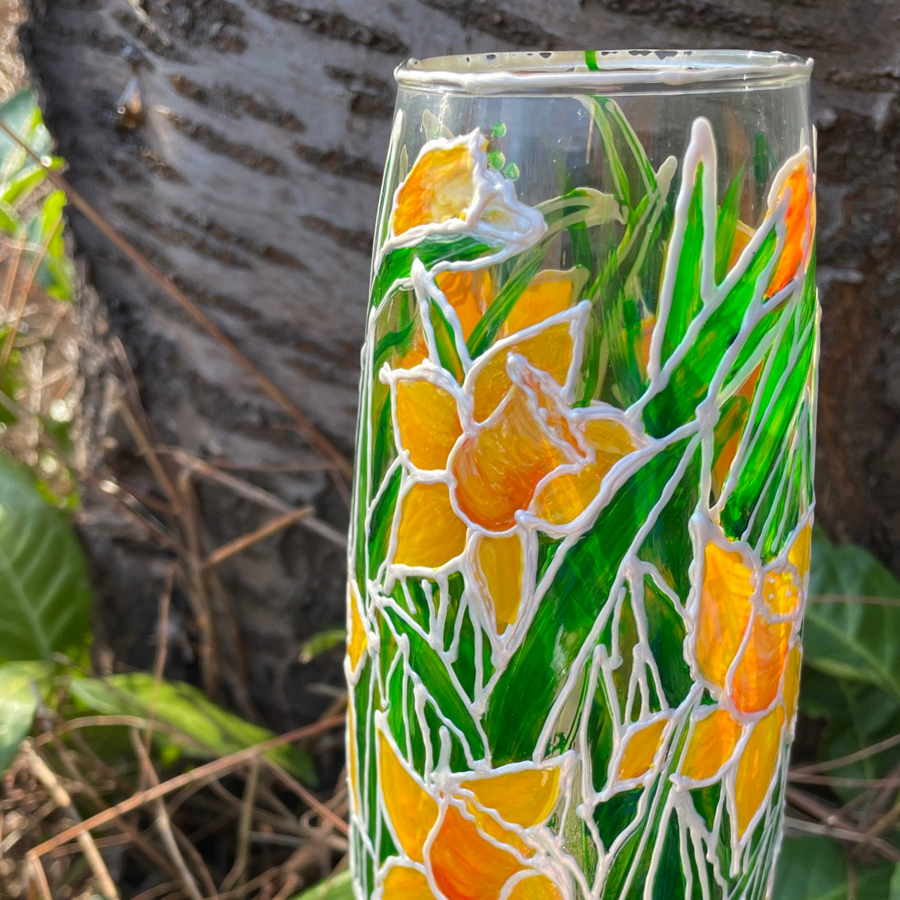 Daffodil field~ Vase